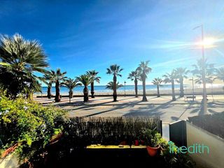 Piso en venta en Pla de Sant Pere-Les Salines en Cubelles