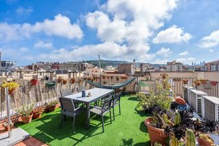Piso en venta en El Raval en Barcelona