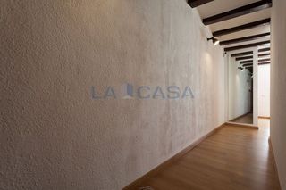 Piso en venta en El Camp de l'Arpa del Clot en Barcelona