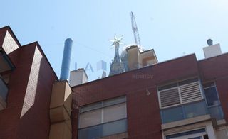 Piso en venta en El Camp de l'Arpa del Clot en Barcelona