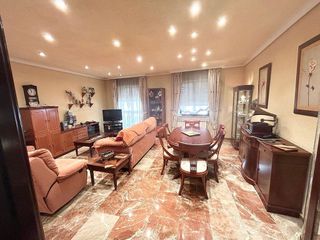 Piso en venta en Zona Centro en Córdoba