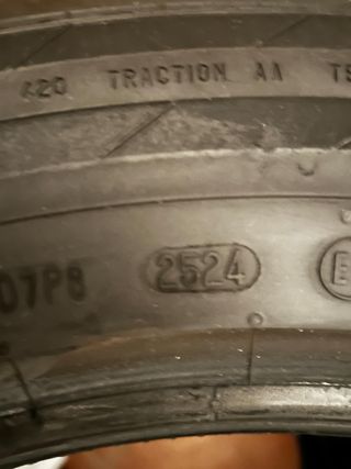 Neumáticos Continental SportContact 5 235/55 R19