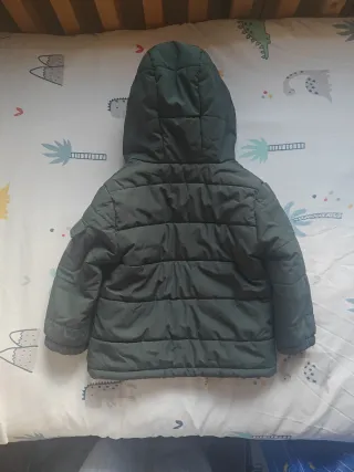 Abrigo Gocco verde talla 3-4