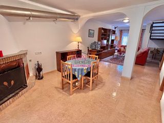 Casa adosada en venta en Albaida