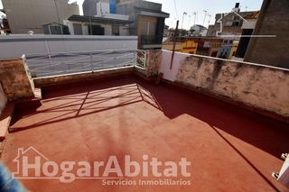 Chalet en venta en Avda. Alemania - Italia en Villarreal