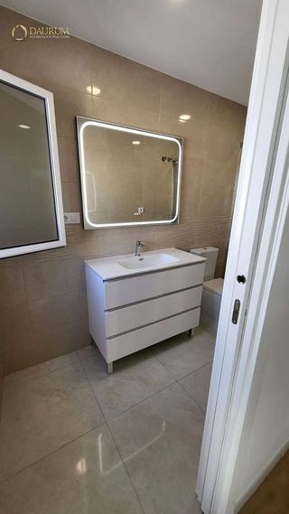 Casa adosada en venta en Las Almenas en Tomares