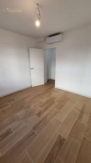 Casa adosada en venta en Las Almenas en Tomares