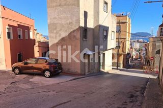 Chalet en venta en Pescadores-Saladillo en Algeciras