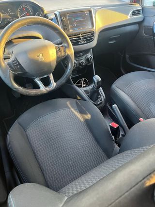 Peugeot 208 2018
