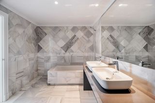 Piso en venta en Benahavís