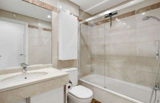 Piso en venta en Calahonda en Mijas