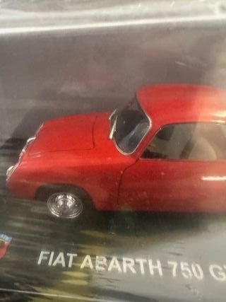 Fiat Abarth 750 GT America 1958 Scala 1:24