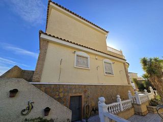 Casa en venta en Monforte del Cid