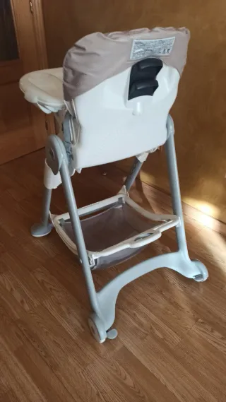 Trona Cam para bebé