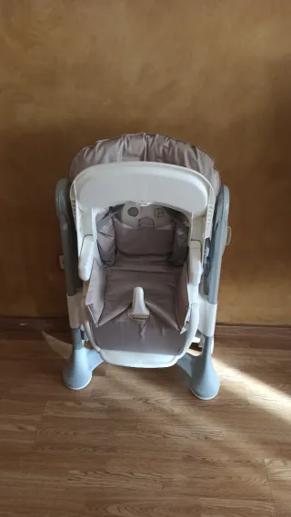 Trona Cam para bebé