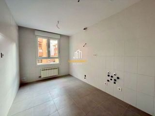 Piso en venta en Lardero