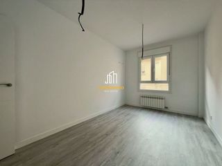 Piso en venta en Lardero