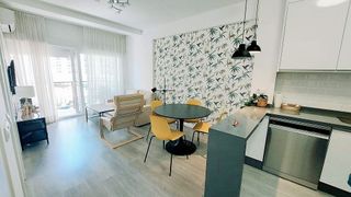 Piso en venta en Zona Puerto Deportivo en Fuengirola