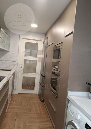 Piso en venta en Peñamefecit - Avda Barcelona en Jaén