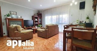 Casa pareada en venta en Espronceda - Campoamor - Santa Pau en Sabadell