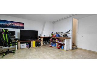 Casa en venta en Estadi-Horta Vermella-Santa Anna en Vic