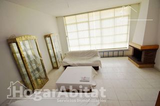 Casa adosada en venta en Zona Llombai en Burriana