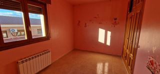 Casa adosada en venta en Rueda