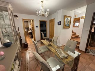 Casa adosada en venta en Andújar