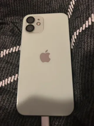 iPhone 12 64GB