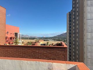 Ático en venta en Pueblo Levante en Benidorm