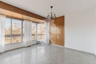 Piso en venta en Ensanche - Diputación en Alicante