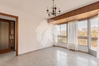 Piso en venta en Ensanche - Diputación en Alicante