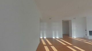 Piso en venta en Puerto Banús en Marbella