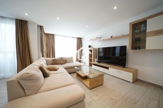 Piso en venta en Vistahermosa en Alicante