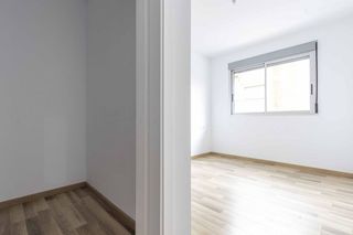 Piso en venta en Zona Calle Valencia en Torrent