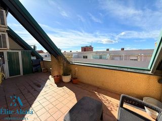 Ático en venta en Ensanche en Alcalá de Henares