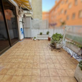 Chalet en venta en Pubilla Cases en Hospitalet de Llobregat, L´