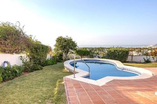 Chalet en venta en Almijara - Capistrano - Cueva de Nerja en Nerja