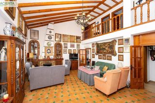 Chalet en venta en Ogíjares