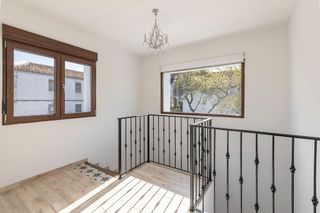 Chalet en venta en Zubia (La)