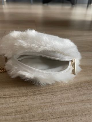 Pochette bianca morbida