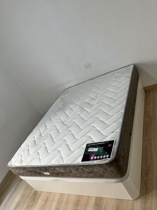 Offerta incredibile su set di divani+materassi o separati in viscoelastico o molle in liquidazione!