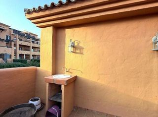 Ático en venta en Benahavís