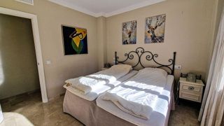 Ático en venta en Puerto de la Duquesa en Manilva