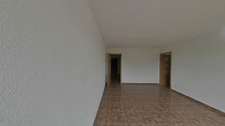 Piso en venta en Mariblanca - Villafontana en Móstoles