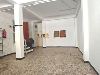 Casa adosada en venta en La Buhaira en Sevilla