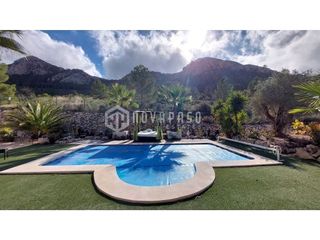 Chalet en venta en Abanilla