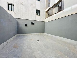 Piso en venta en San Francisco Javier en Granada