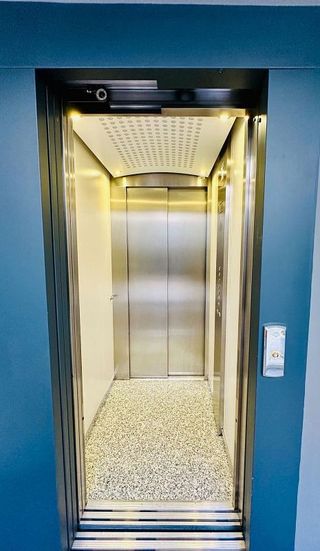 Piso en venta en San Francisco Javier en Granada