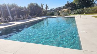 Piso en venta en Los Naranjos - Las Brisas en Marbella